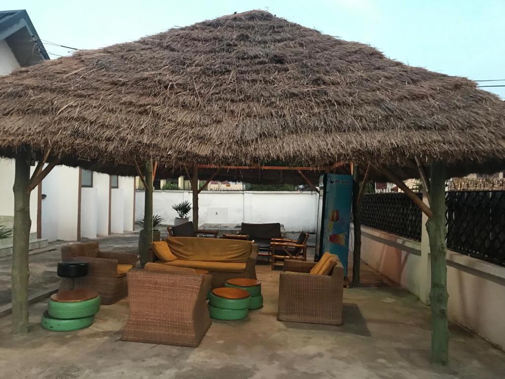 Nana'S Holiday Let Adenta Extérieur photo